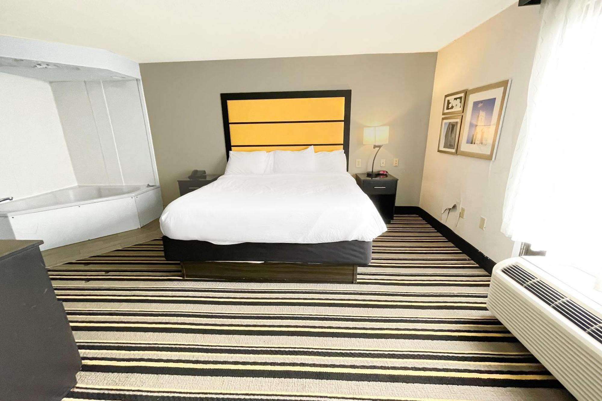 Oyo Townhouse Jackson - Ridgeland Hotell Exteriör bild