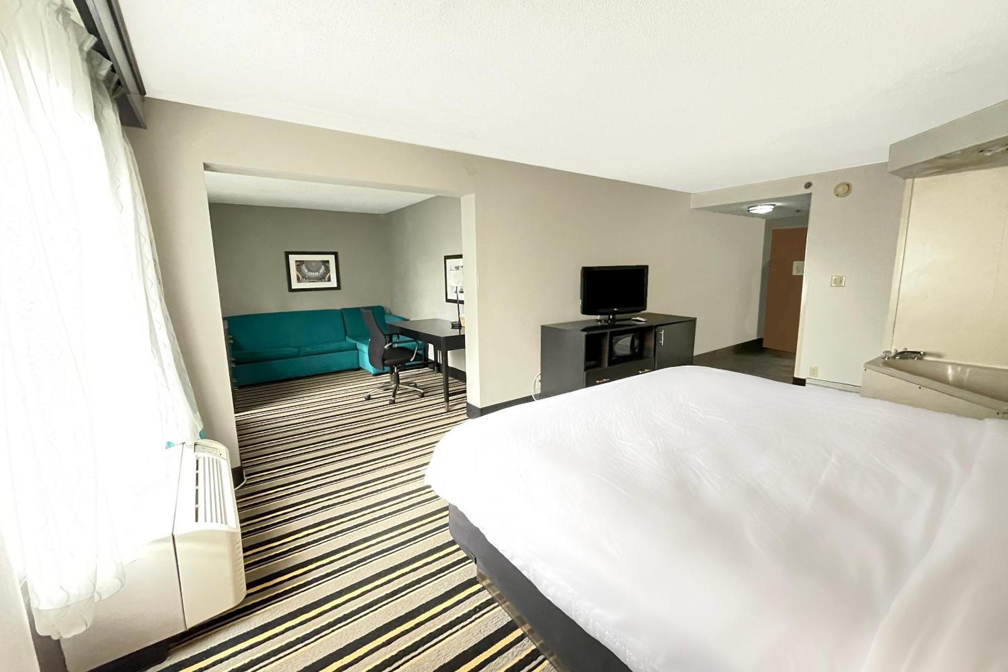 Oyo Townhouse Jackson - Ridgeland Hotell Exteriör bild