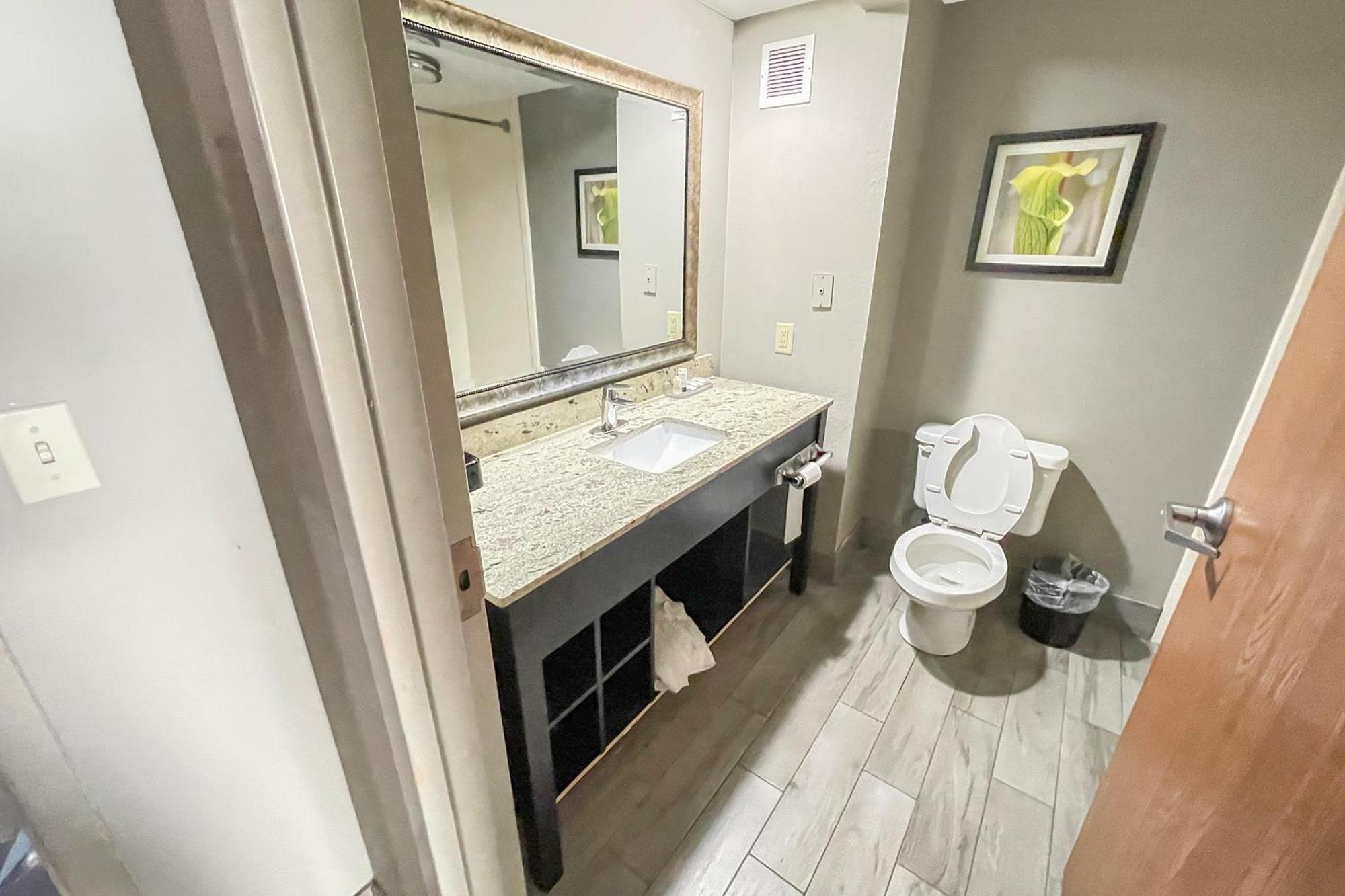 Oyo Townhouse Jackson - Ridgeland Hotell Exteriör bild