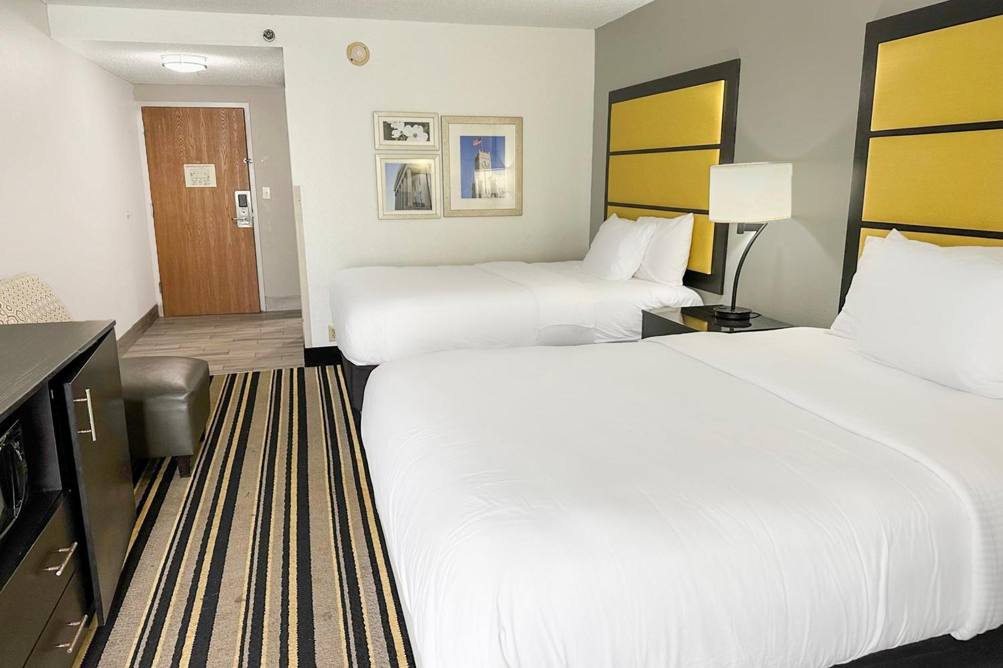 Oyo Townhouse Jackson - Ridgeland Hotell Exteriör bild